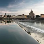 Romantic Tornabuoni *